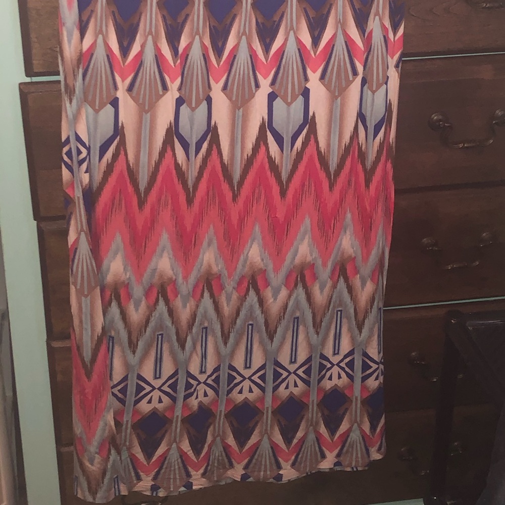 Long skirt thats is great to wear on a warm day!